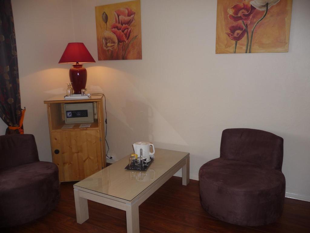 L'Oasis Hotell Évian-les-Bains Rum bild