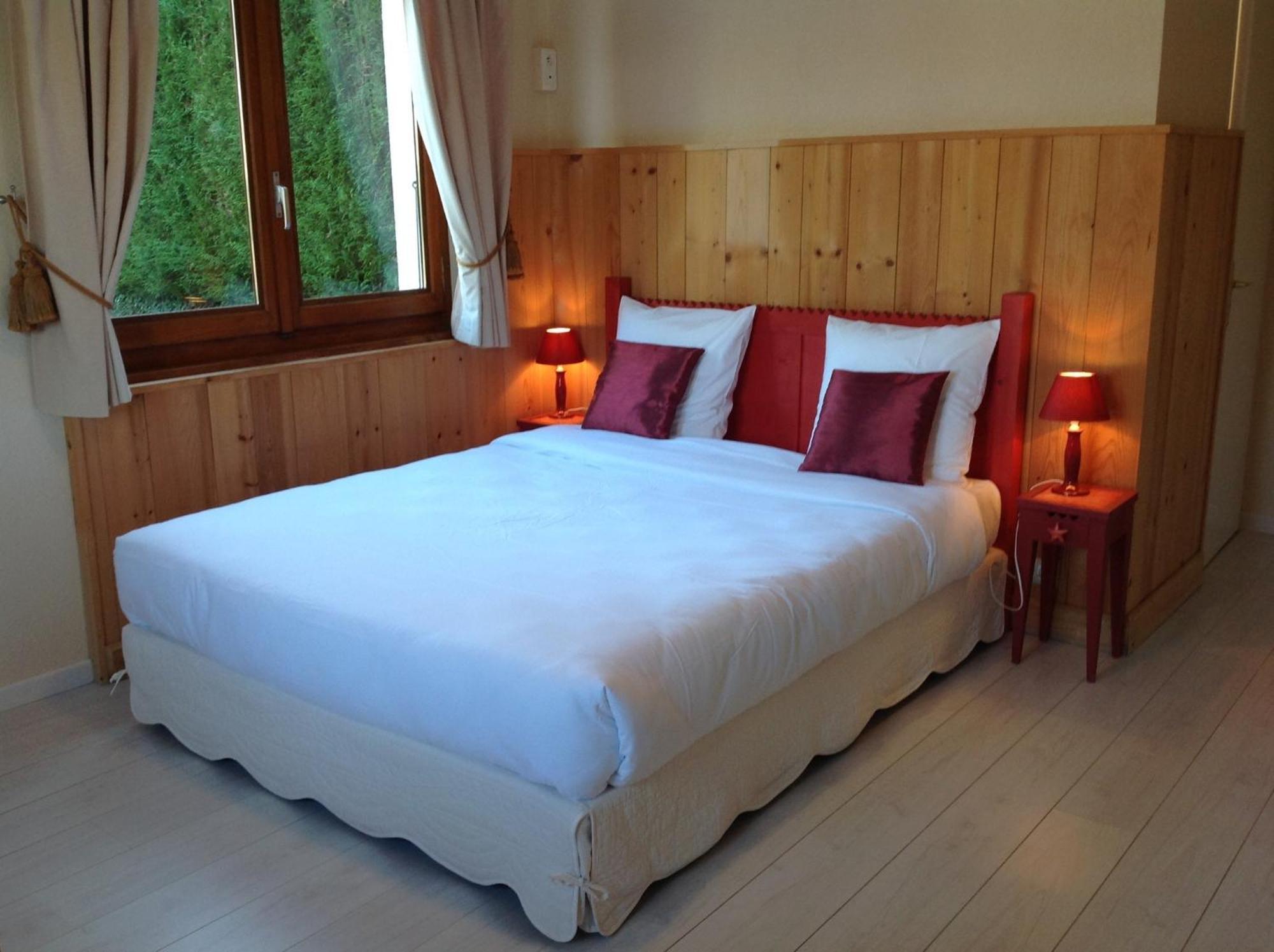 L'Oasis Hotell Évian-les-Bains Rum bild