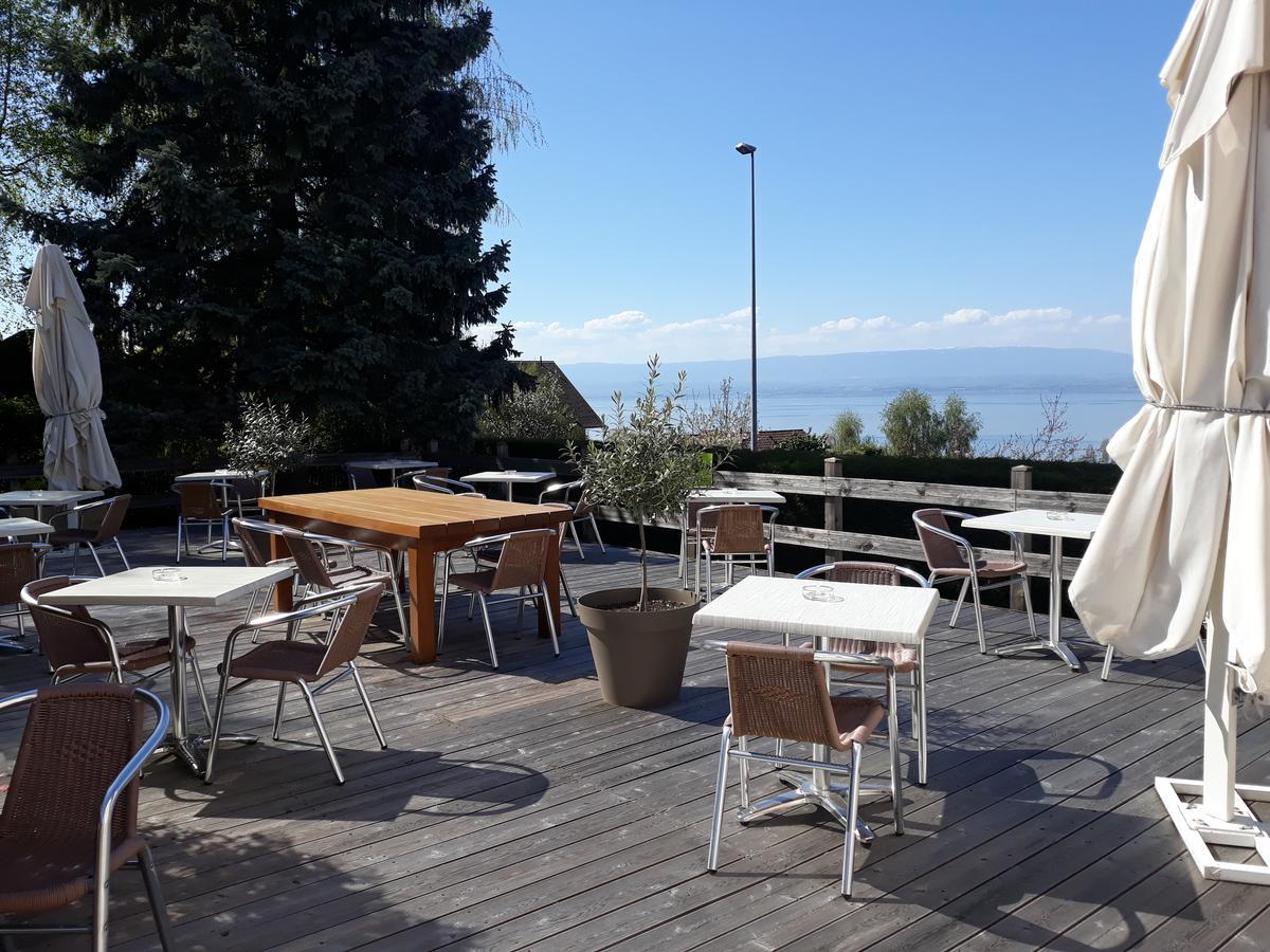 L'Oasis Hotell Évian-les-Bains Exteriör bild