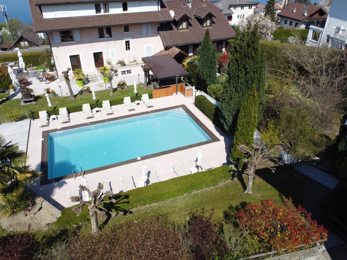 L'Oasis Hotell Évian-les-Bains Exteriör bild