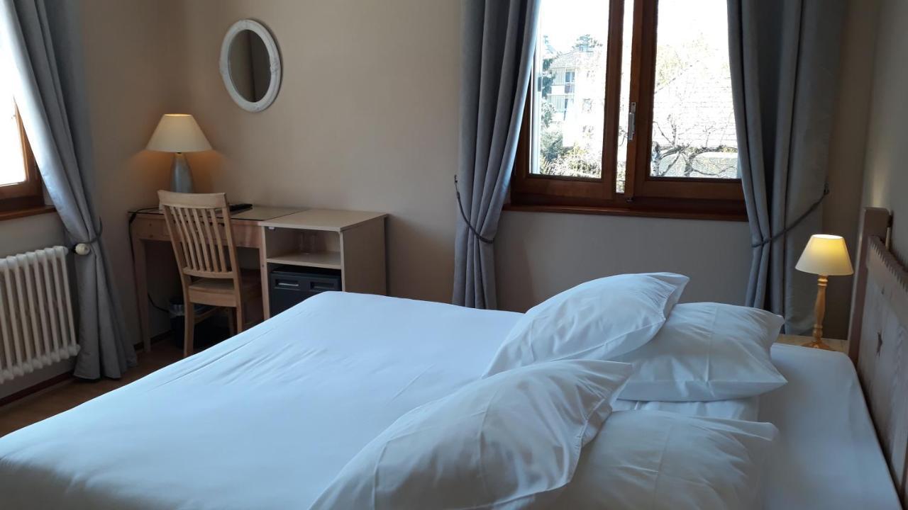 L'Oasis Hotell Évian-les-Bains Exteriör bild